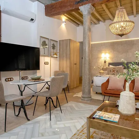 Genteel Horno Marina Apartment *