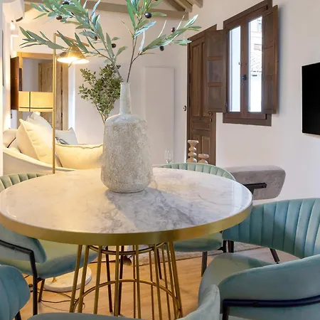 Daire Genteel Horno Marina