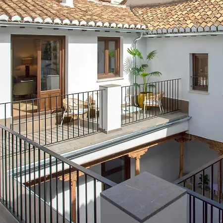 Genteel Horno Marina Apartment